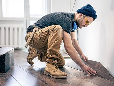 Pl&aacute;vaj&uacute;ca podlaha